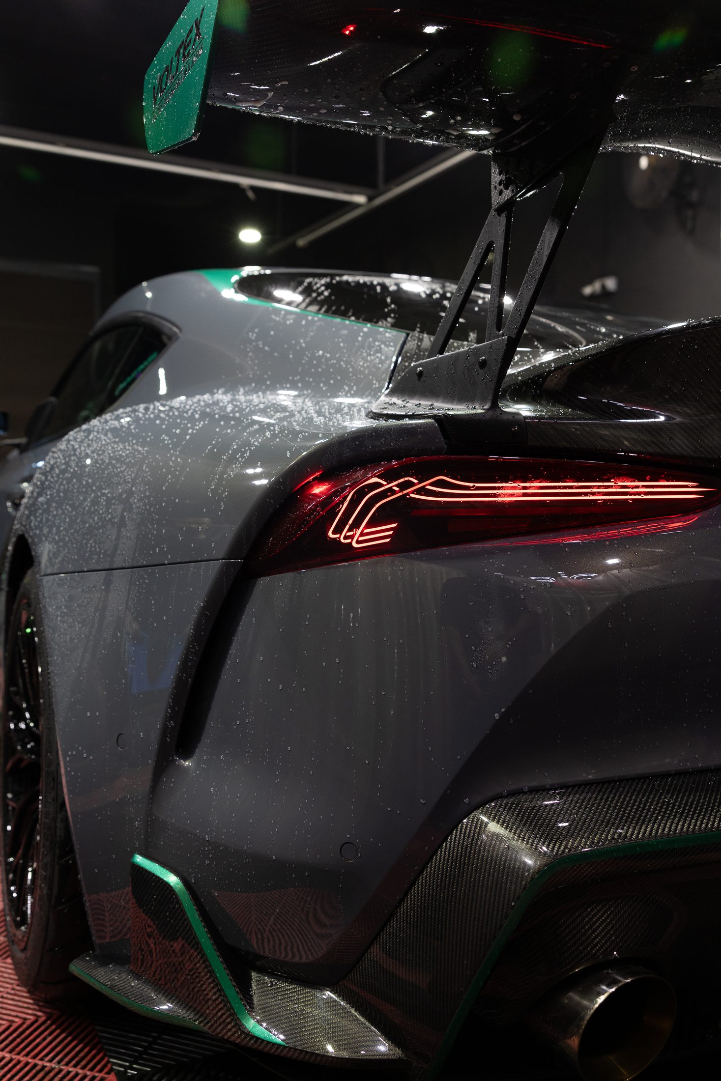 GRAY90.SG rear wing and diffuser detail
