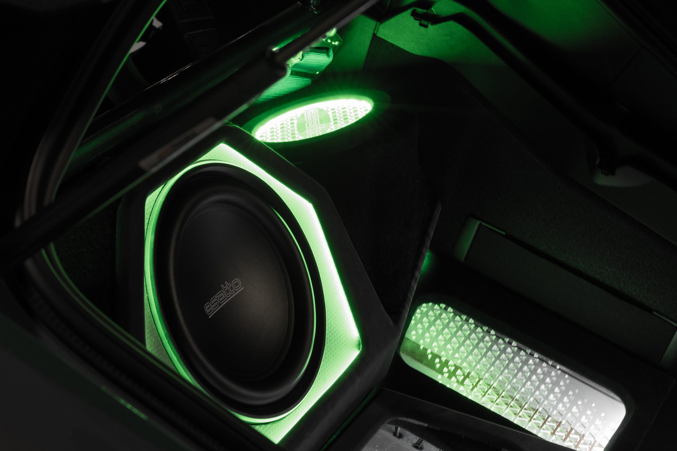 GRAY90.SG interior tweeter detail
